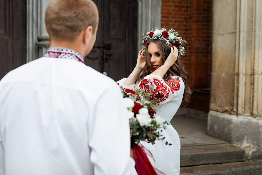 Wedding photographer Andrey Opir (bigfan). Photo of 3 June 2020