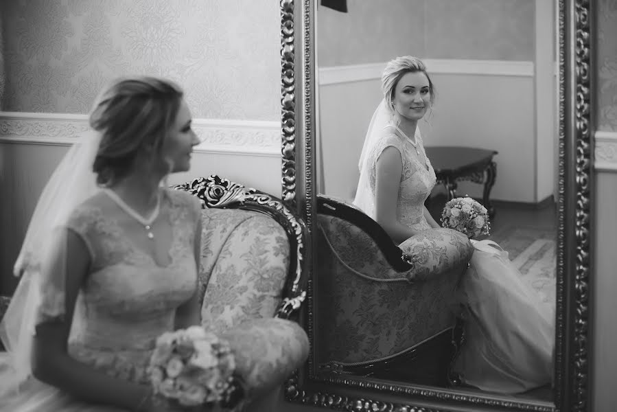 Wedding photographer Natalya Kovalenko (romaxa86). Photo of 19 March 2019