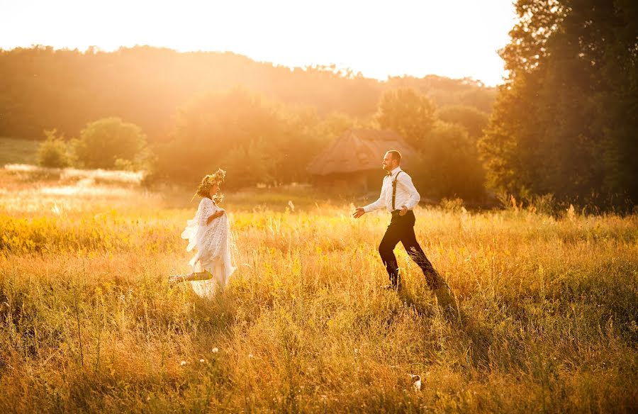 Wedding photographer Lyudmila Loy (lusee). Photo of 24 July 2018