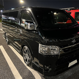 ハイエースバン KDH200V