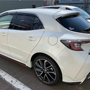 カローラスポーツ NRE210H