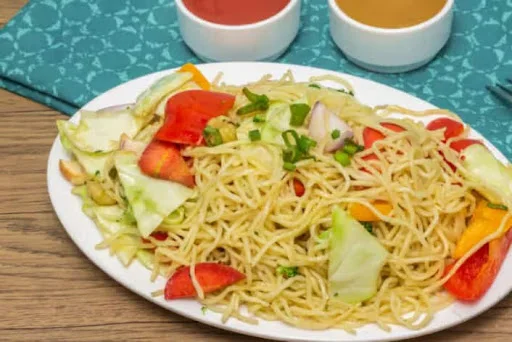 Veg Hakka Noodles