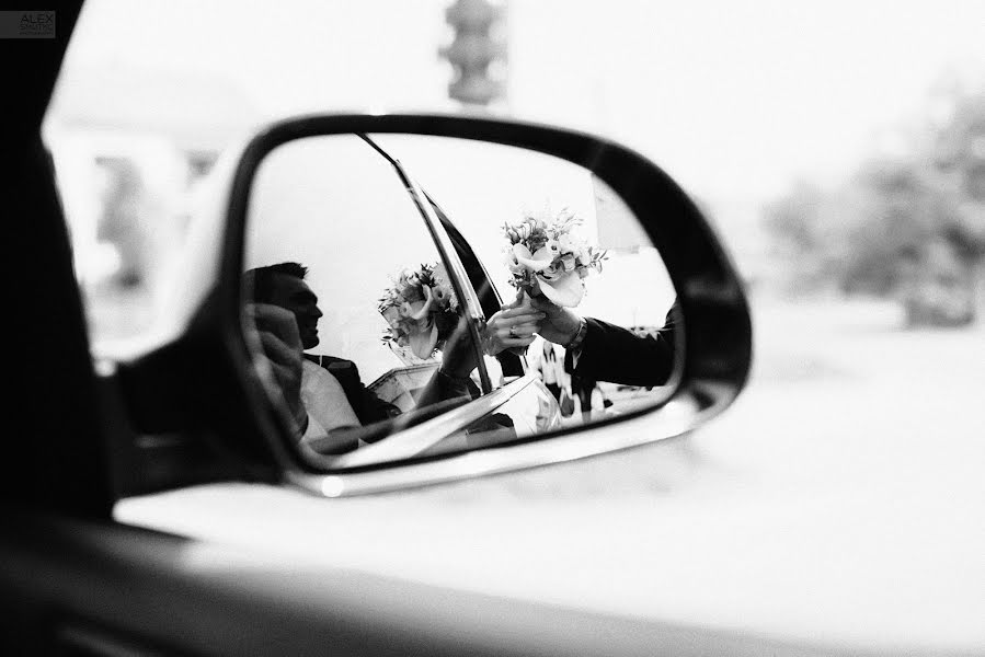 Fotógrafo de casamento Alex Smutko (smutik). Foto de 17 de junho 2016