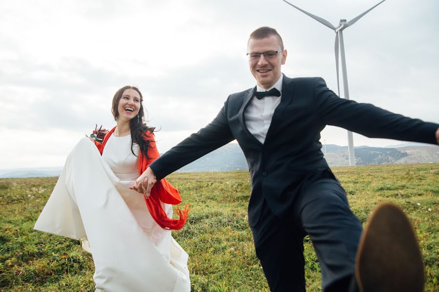婚禮攝影師Taras Solyak（tarassoliak）。2018 5月22日的照片