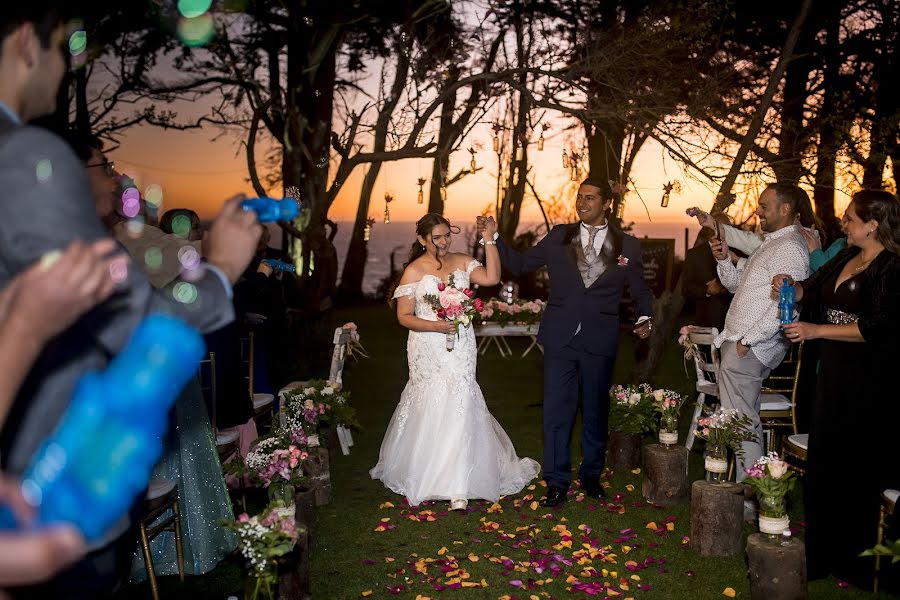 Photographe de mariage Almendra Fernández (ayffotografias). Photo du 1 octobre 2023