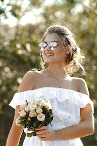 Fotógrafo de casamento Oksana Saveleva (tesattices). Foto de 15 de julho 2020