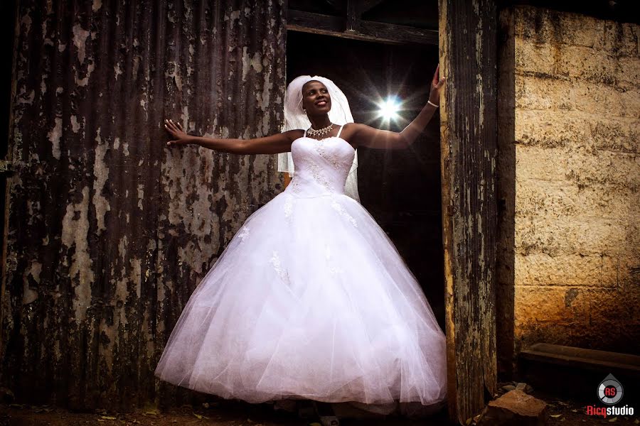 Wedding photographer Patrick Wambu (wambu). Photo of 16 September 2014