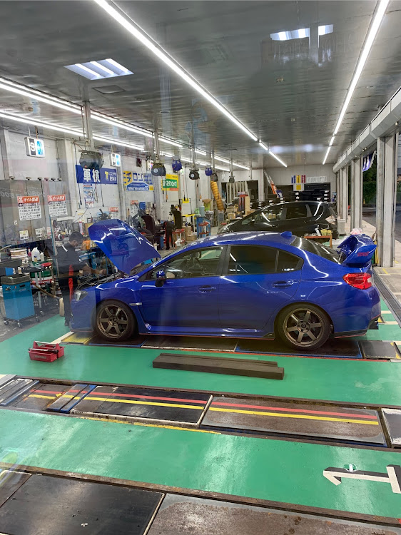 WRX STIのフォグランプ・ドライブ・フォグランプ交換・オイル交換・ランプに関するカスタム事例の投稿画像1枚目