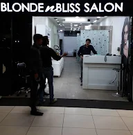 Lakme Salon photo 1