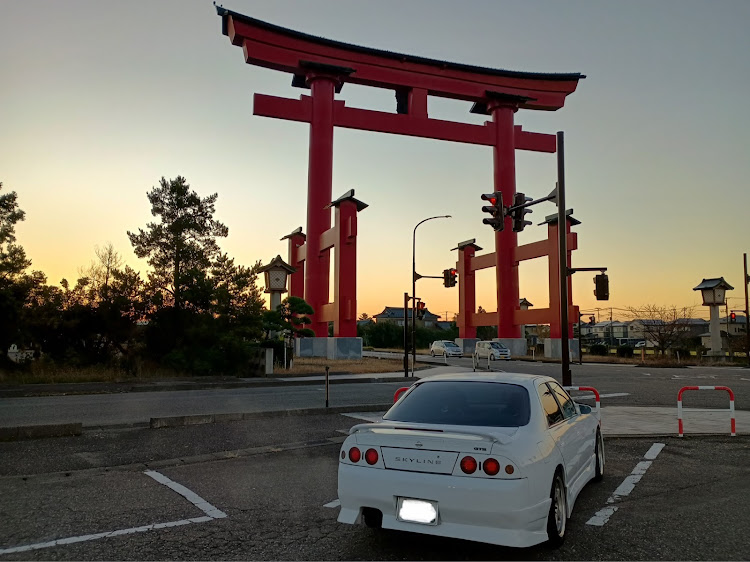 スカイラインの冬の空と愛車・12月もよろしくお願いします・いい湯ら邸・八木ヶ鼻とコラボに関するカスタム事例の投稿画像1枚目