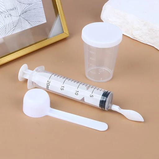 4Pcs Bird Parrot Feeder Spoon with Manual Syringe Baby Bird Water Milk Medicine Feeding Syringe Feeding Needle Bird Supp