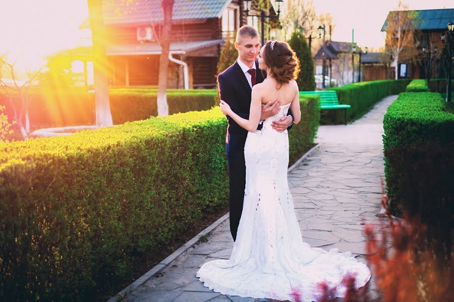 Fotógrafo de casamento Aleksandra Topekha (alexandrastudio). Foto de 18 de maio 2018