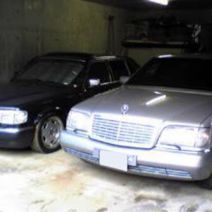 Sクラスセダン W126