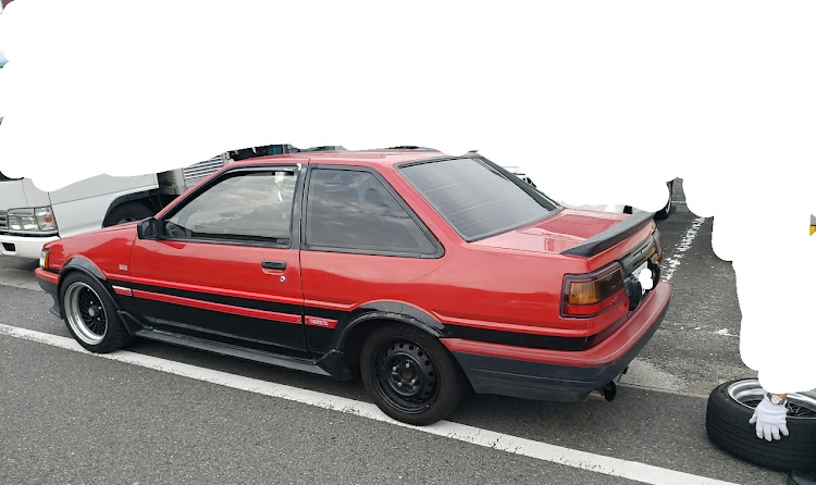 カローラレビンの改レビン・ガラスコーティング・タイヤ交換・久しぶりの洗車✨・存在として美しいか、否かに関するカスタム事例の投稿画像8枚目