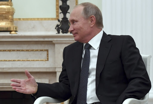 Putin: Srbija nije u jednostavnom položaju, ali će srpski narod prevazići probleme