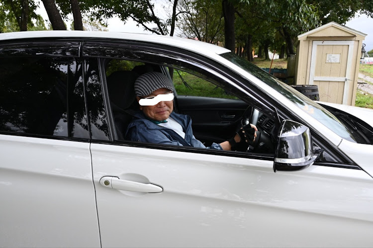 3シリーズ セダンのオフ会お疲れ様でした・車好きと繋がりたい・朝霧だけに霧出ました・東名爆走・王子様👑バイクデビューか！？に関するカスタム事例の投稿画像4枚目