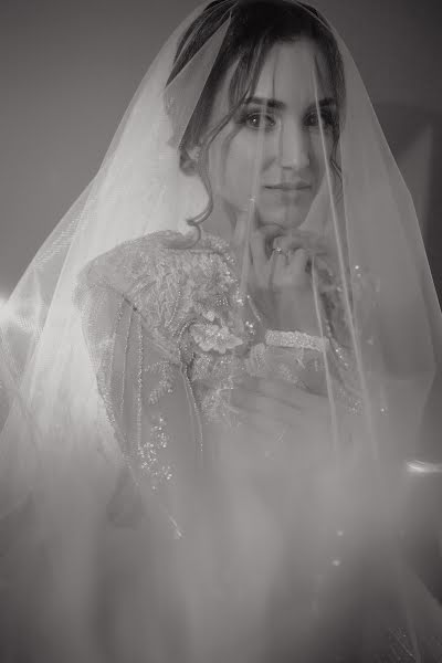 Wedding photographer Liliana Arseneva (arsenyevaliliana). Photo of 12 March 2022