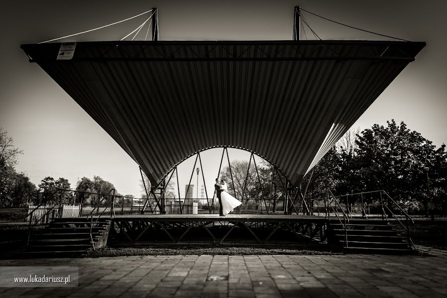 Fotógrafo de casamento Dariusz Łuka (dariuszluka). Foto de 8 de fevereiro 2016