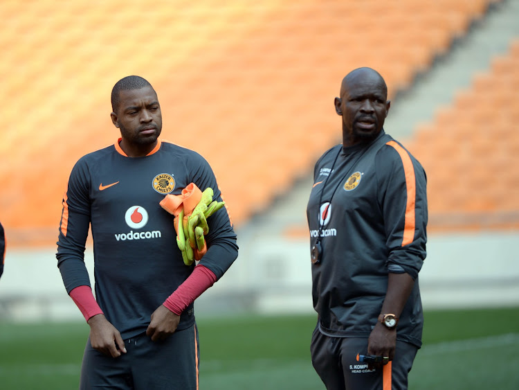 A file photo of current Kaizer Chiefs captain and goalkeeper Itumeleng Khune (L) with former head coach Steve Komphela at a training session at FNB Stadium. Komphela resigned in a huff on April 21 2018 after a Nedbank Cup semifinal defeat to eventual winners Free State Stars.