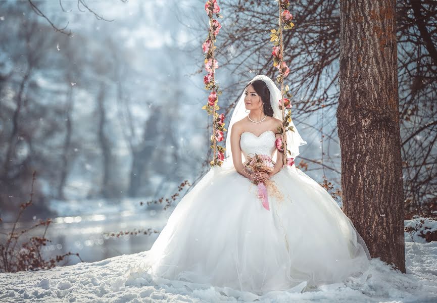 Wedding photographer Melih Süren (melihsuren). Photo of 27 April 2016