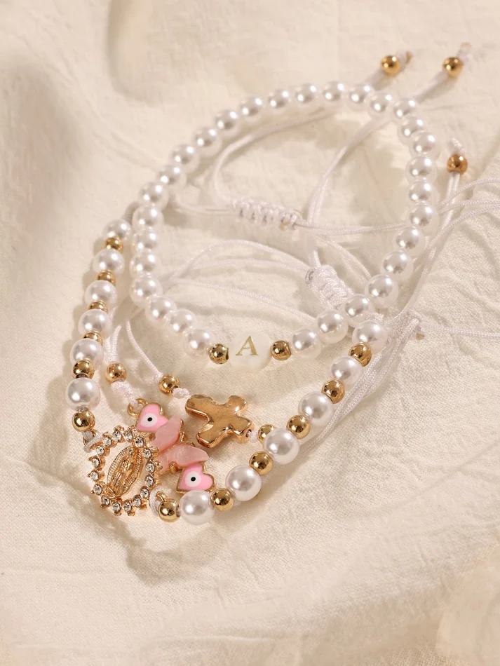 Nieuwe armband voor meisjes met druppelende olie-vlinderhanger, parels, rijst kralen, niche persoonlijkheid, schattige armband set.