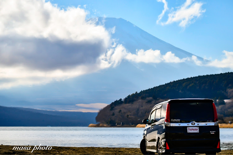 ヴォクシーのこれが私のコレクション・秘密のデート・バレンタインデー・discover＿ct・富士山と愛車に関するカスタム事例の投稿画像4枚目