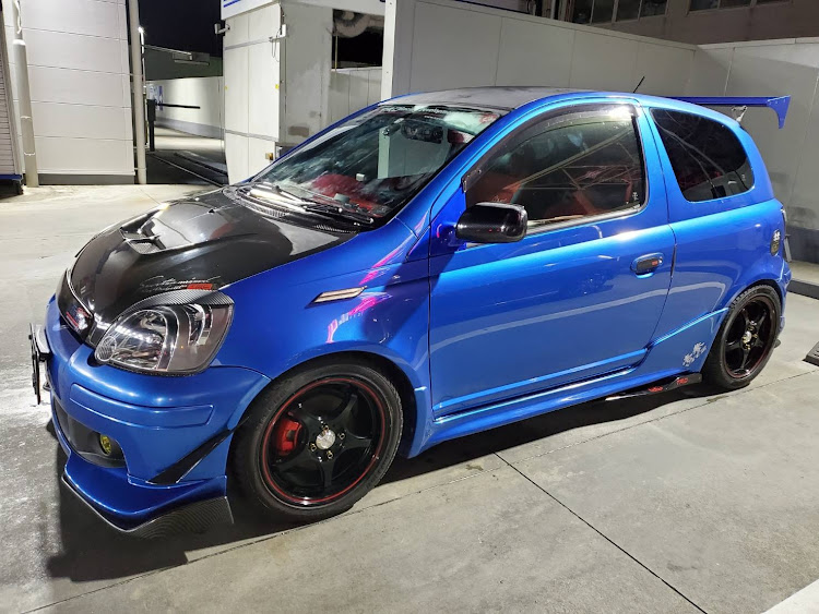 ヴィッツの洗車・エネジェットウォッシュ・シェアラスターホイールクリーナー・ゼロフィニッシュに関するカスタム事例の投稿画像3枚目