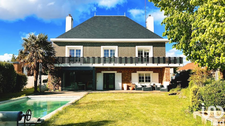 Vente maison 9 pièces 198 m² à Luçon (85400), 489 000 €