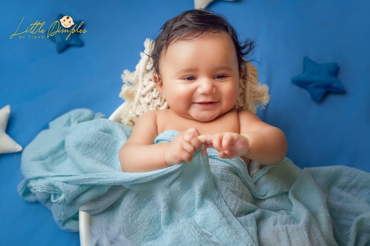 We specialize in elegant newborn photography and baby photography. If you are looking for baby photography or Baby photographers Bangalore, contact us now!