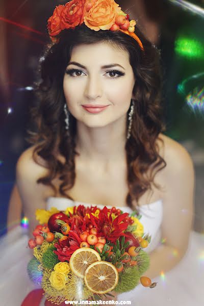 Wedding photographer Inna Makeenko (smileskeeper). Photo of 18 March 2014