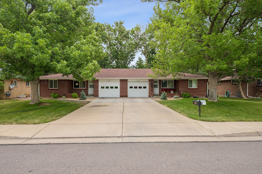 Prestige apartment / penthouse for sale in Wheat Ridge (United States) - Brick duplex house front view