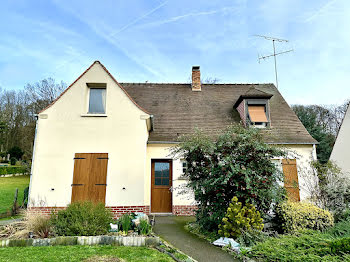 maison à Angicourt (60)