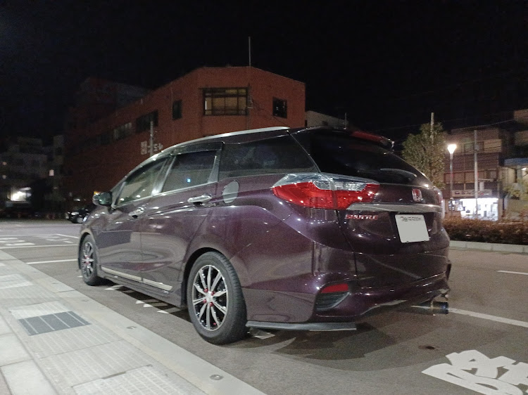 シャトルの3月もよろしくお願いします・車高調整・チョコミントアイス好きに関するカスタム事例の投稿画像2枚目