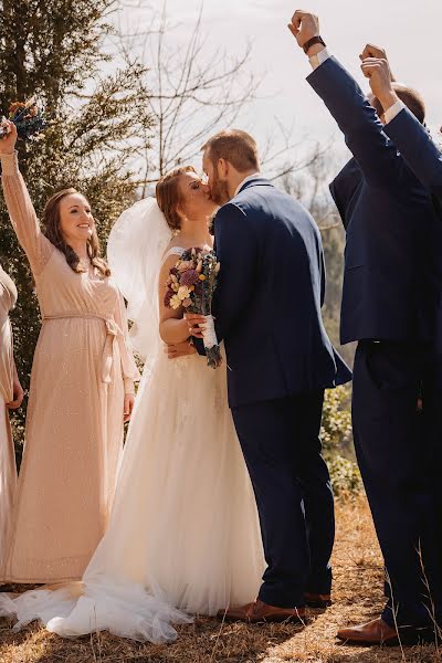 Fotografo di matrimoni Anna Leonidov (annaleonidov). Foto del 16 maggio 2022