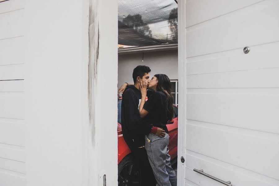 Fotografo di matrimoni Cris Robles (crisrobles). Foto del 30 giugno 2019