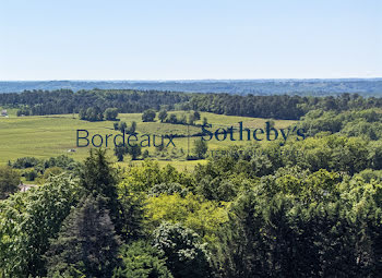 propriété à Saint-Emilion (33)