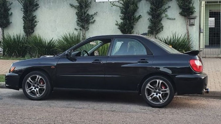 Henriqueさんが投稿したスバル・impreza WRX・bugeyeに関するカスタム事例の投稿画像2枚目