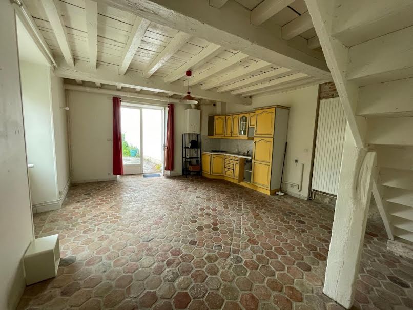 Location  appartement 3 pièces 70 m² à Laon (02000), 596 €