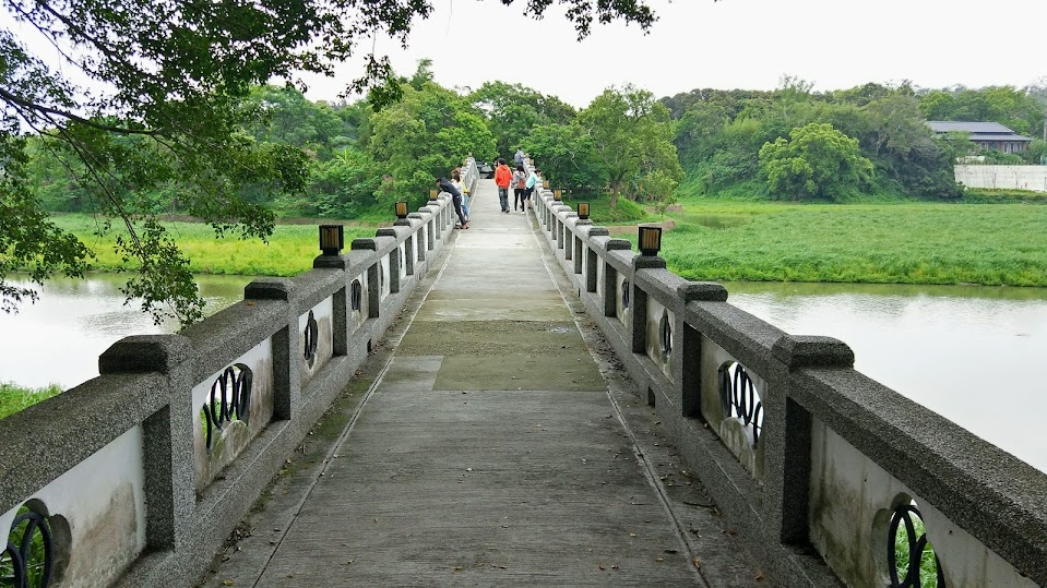 青草湖