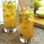 Apple-Cucumber Chilled Green Tea was pinched from <a href="https://www.mccormick.com/recipes/beverages-cocktails/apple-cucumber-chilled-green-tea" target="_blank" rel="noopener">www.mccormick.com.</a>