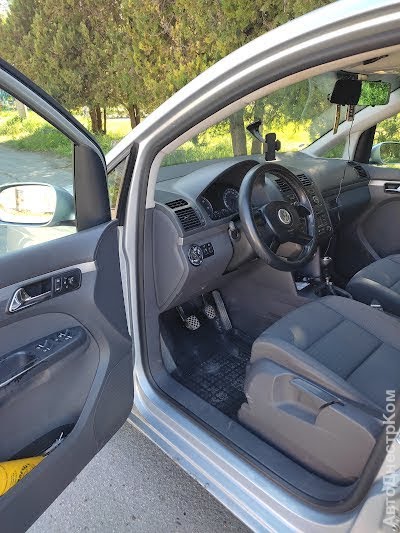 продам авто Volkswagen Touran Touran 1T фото 3