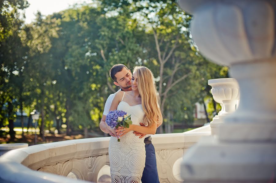 Wedding photographer Elena Proskuryakova (elenaprofoto). Photo of 30 August 2015