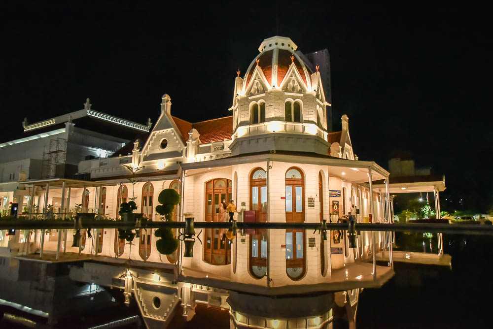 tempat wisata di surabaya