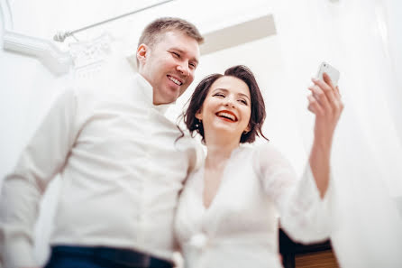 Wedding photographer Evgeniy Kryuchkov (maldovanov). Photo of 29 March 2016