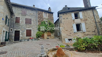 maison à Chaudes-Aigues (15)