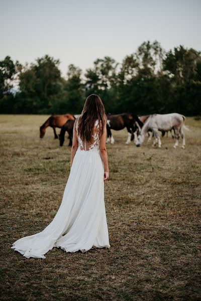 Photographe de mariage Nina Mesha (photofabrique). Photo du 14 avril 2021