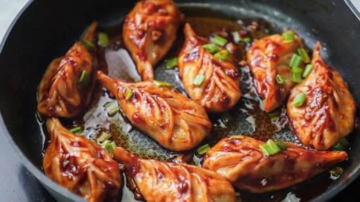 Chilli Paneer Momos