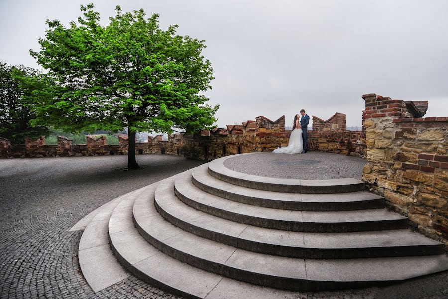 Wedding photographer Dmytro Sobokar (sobokar). Photo of 13 September 2018