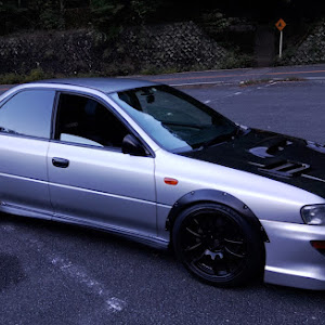 インプレッサ WRX GC8