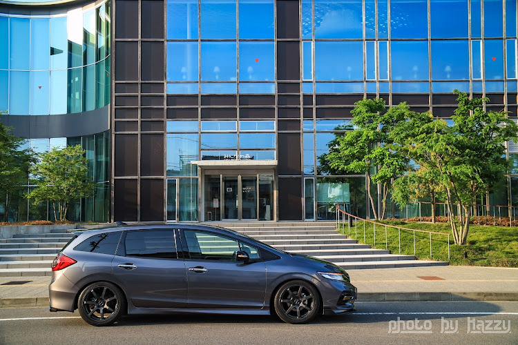 ジェイドのGW・ゴールデンウィーク・低そうで低くない少し低い車・メディアコスモス・境川緑道公園のこいのぼりに関するカスタム事例の投稿画像1枚目